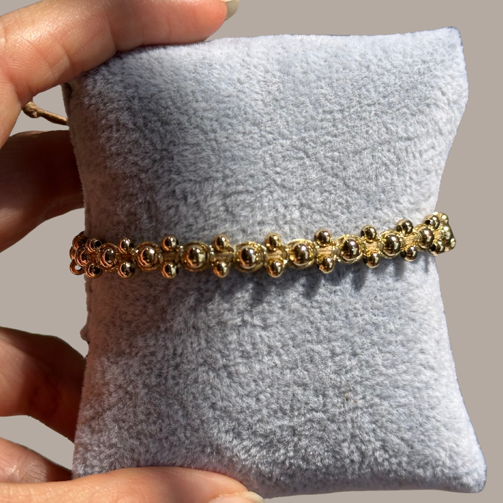 Gilded Lattice Strand – Gold Bead Woven Macramé Bracelet
