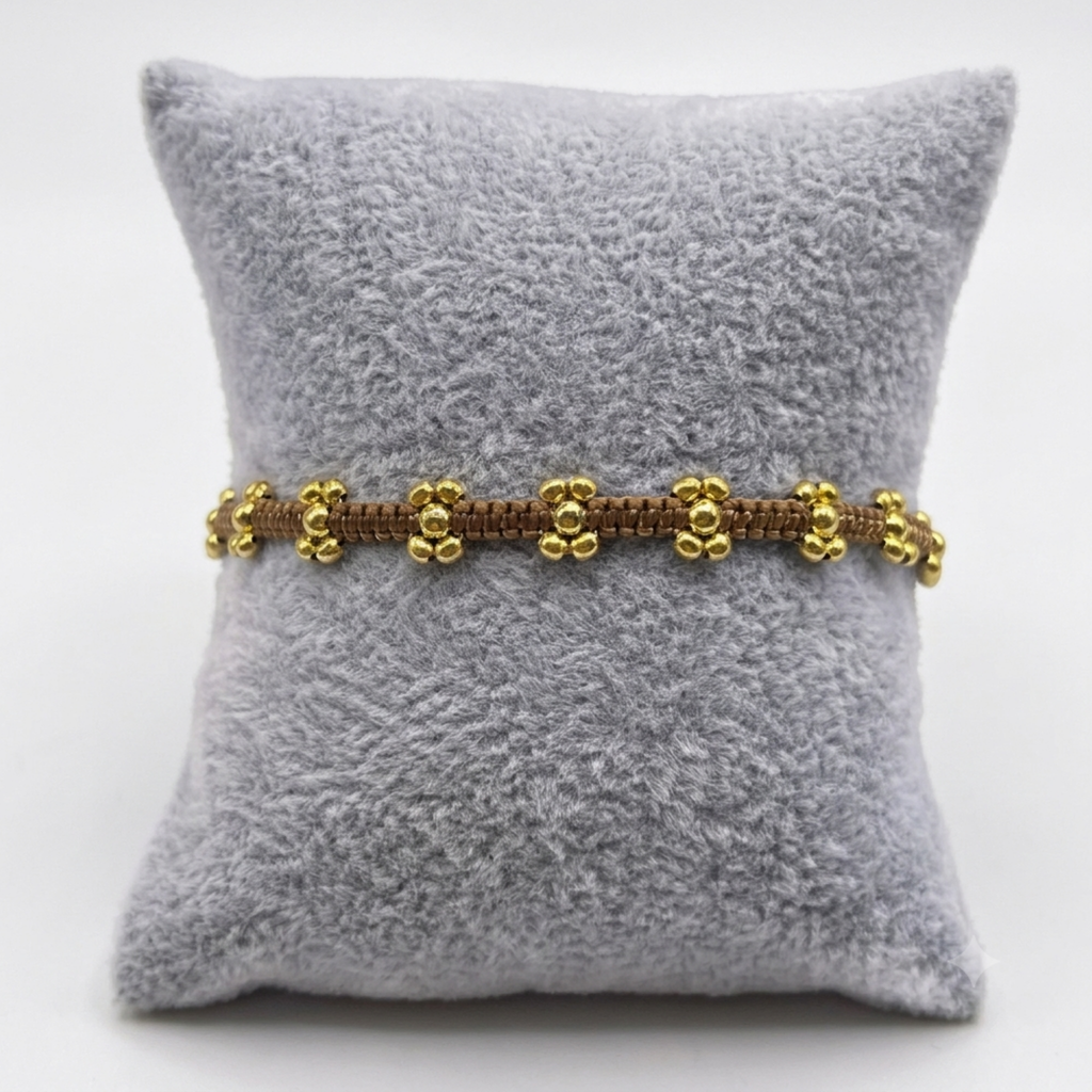 Aurelia Knot Band – Gold Bead Macramé Pull-String Bracelet