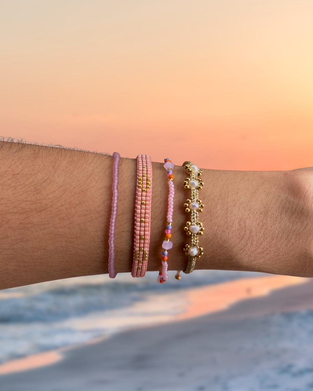 Peach Lattice Band – Japanese Miyuki Woven Pull-String Bracelet⁠